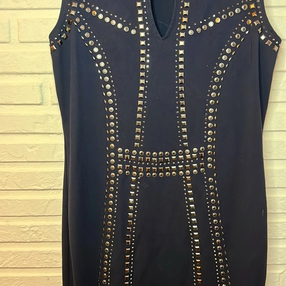 Carmen Marc Valvo Black Studded Mini Fitted Sheath Dress, Women’s Size Small - Picture 3 of 7